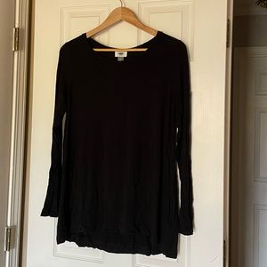 Old Navy Long Sleeve Swing Top